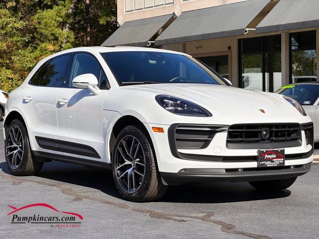 2023 Porsche Macan