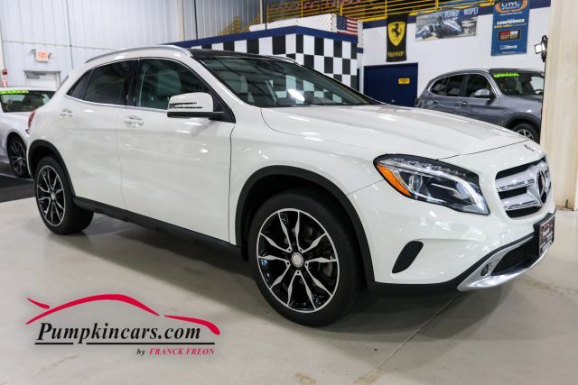 2017 Mercedes-Benz GLA GLA250 4MATIC's photo