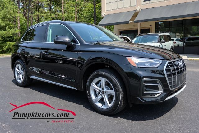 2023 Audi Q5 40 Premium's photo